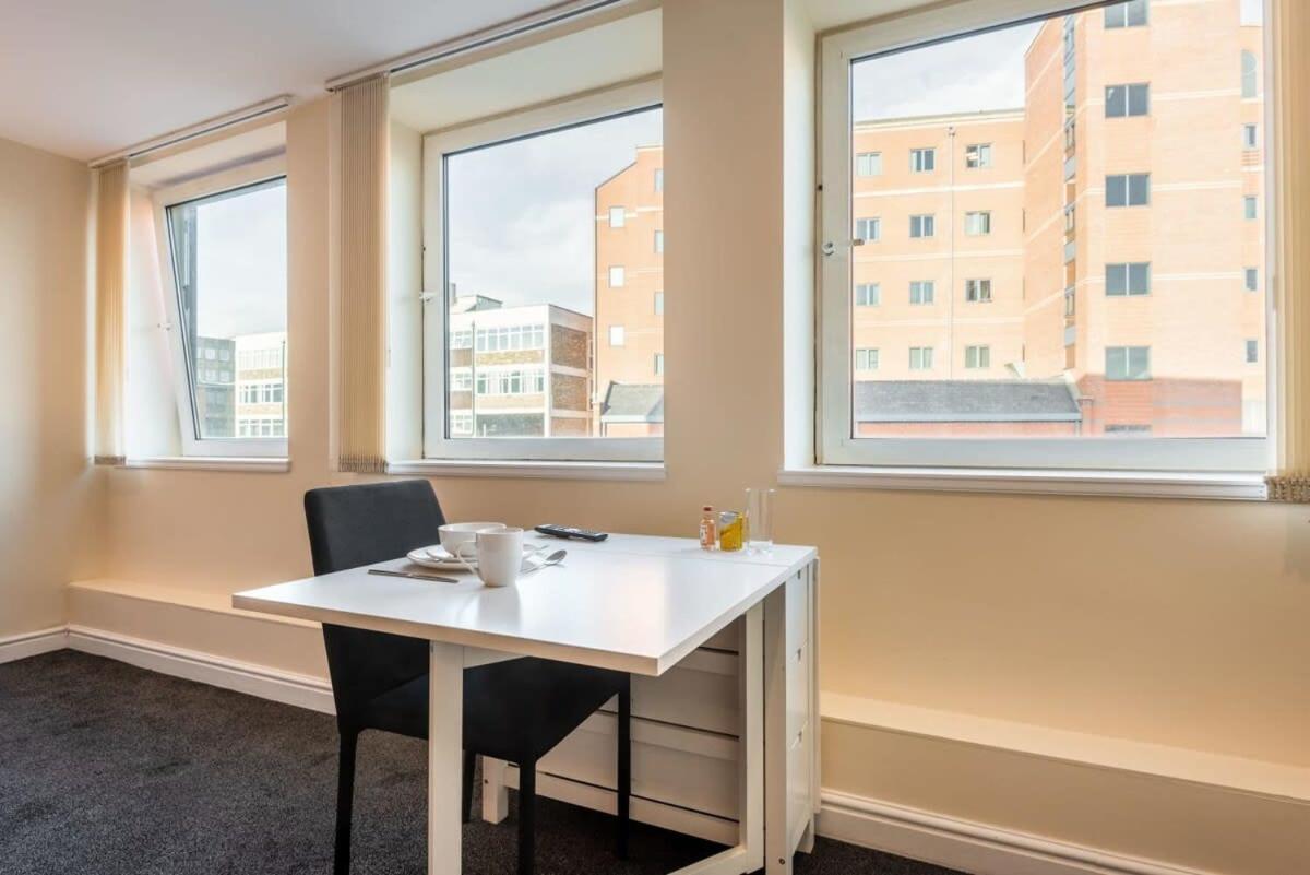 Modern & Bright Budget Studio In Central Doncaster 아파트 외부 사진
